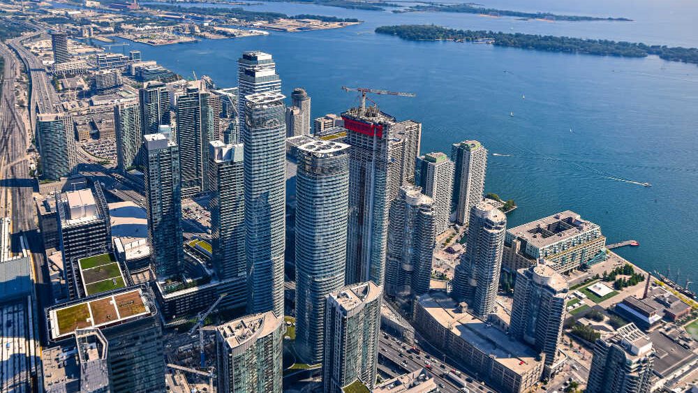 residential real estate lawyer in Toronto